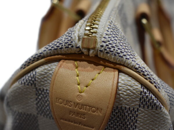 imgrc0077337199 Louis Vuitton Speedy 25 Damier Azur Handbag White