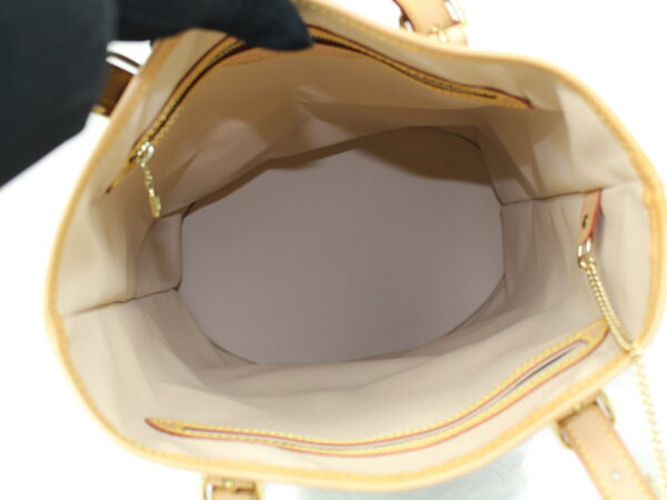 imgrc0077359909 Louis Vuitton Bucket GM Monogram Bucket Bag