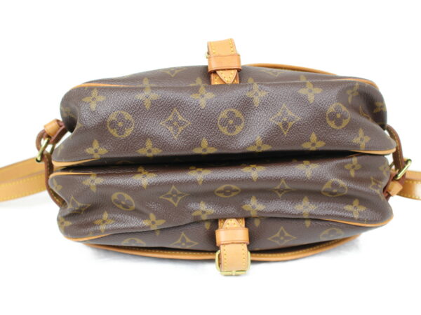 imgrc0077362097 Louis Vuitton Saumur 30 Monogram Shoulder Bag Brown