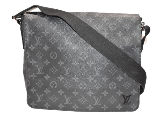 imgrc0077389033 Louis Vuitton District MM NM Crossbody Bag Monogram Eclipse Gray