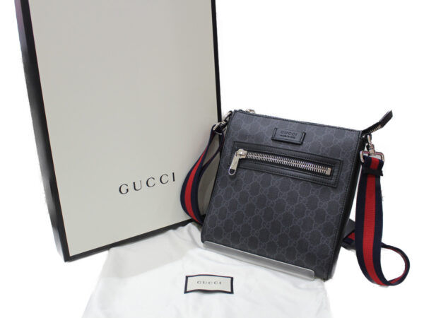 imgrc0077471827 Gucci Shoulder Bag GG Supreme Canvas Leather Black