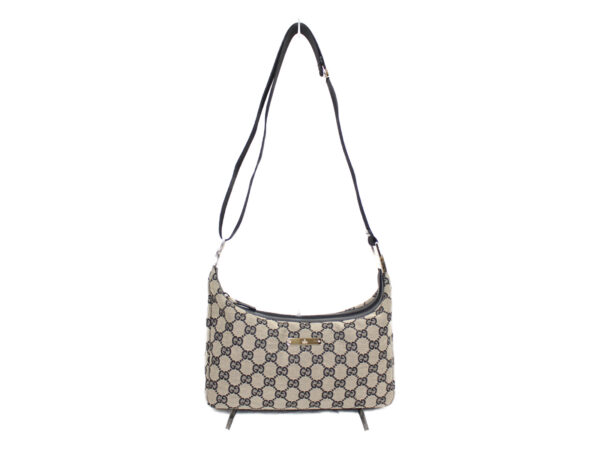 imgrc0077493210 Gucci GG Canvas Shoulder Bag Canvas Leather Black Beige