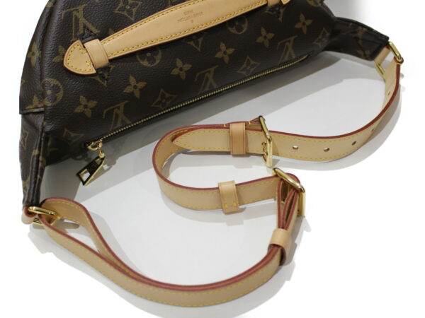 imgrc0077528899 Louis Vuitton Bum Bag Monogram Waist Pouch