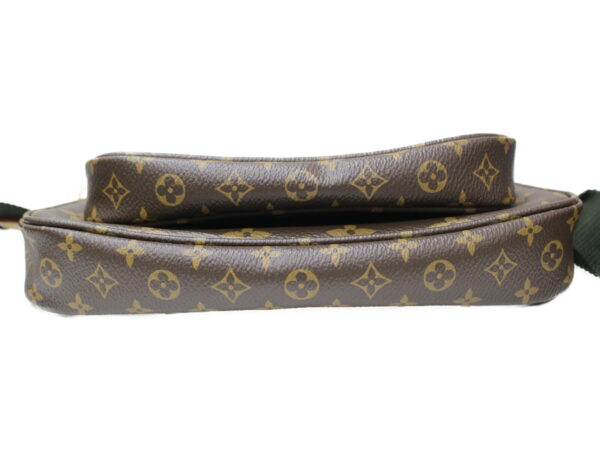 imgrc0077552207 Louis Vuitton Multi Pochette Accessoire Monogram Khaki Body Bag