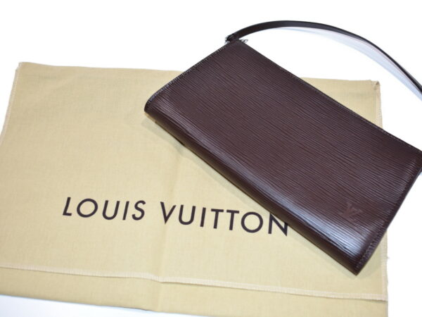 imgrc0077596531 Louis Vuitton Pochette Accessoire Mini Bag Epi Brown