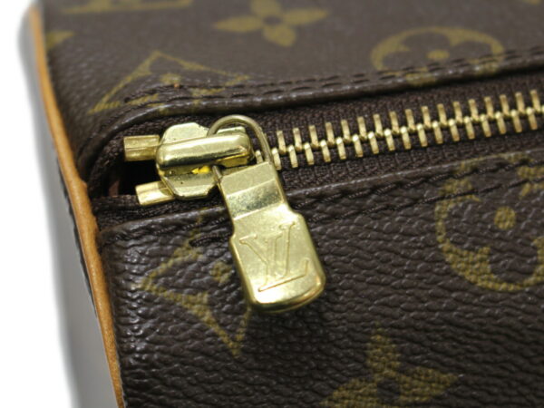 imgrc0077698519 Louis Vuitton Papillon 26 Monogram Handbag