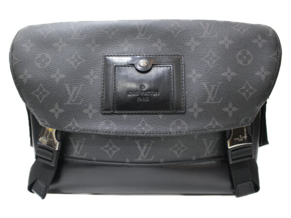 imgrc0077729319 Louis Vuitton Messenger Voyage PM Monogram Eclipse Shoulder Bag