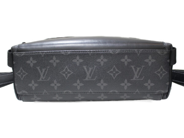 imgrc0077729323 Louis Vuitton Messenger Voyage PM Monogram Eclipse Shoulder Bag