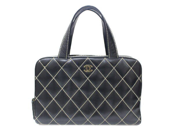 imgrc0077781323 Chanel Wild Stitch Calfskin Handbag Black