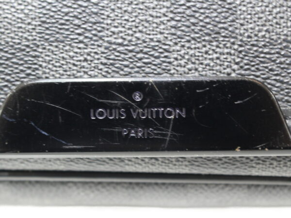 imgrc0077814879 Louis Vuitton Daniel MM Damier Graphite Shoulder Bag