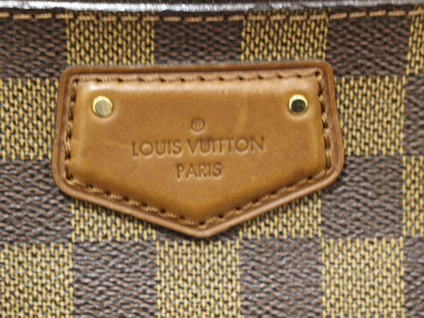 imgrc0077826068 Louis Vuitton Belmont Damier Handbag Shoulder Bag