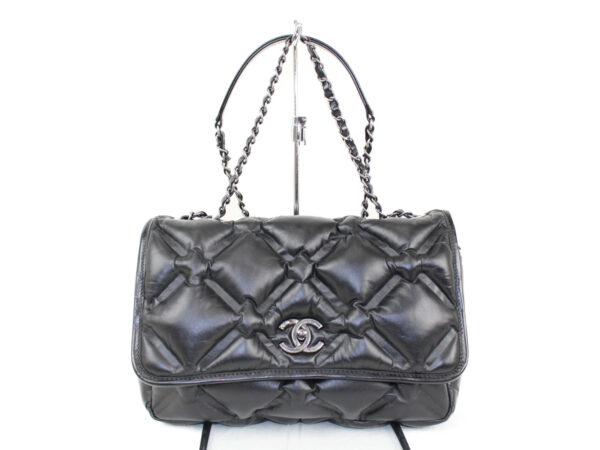 imgrc0077934204 Chanel Bubble Quilt Chain Shoulder Bag Black