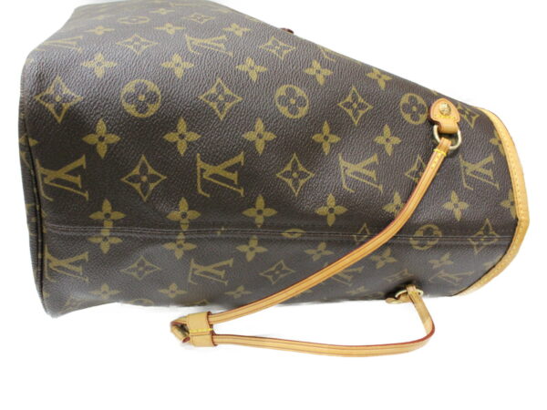 imgrc0078350129 Louis Vuitton Neverfull MM Monogram Tote Bag Brown