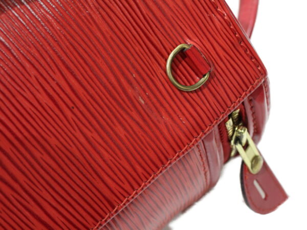 imgrc0078444007 Louis Vuitton Cannes Epi Handbag Red