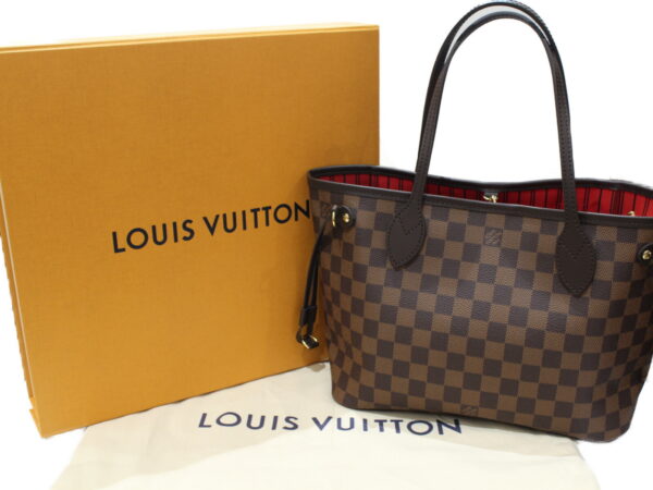 imgrc0078589439 Louis Vuitton Neverfull PM Damier Tote Bag