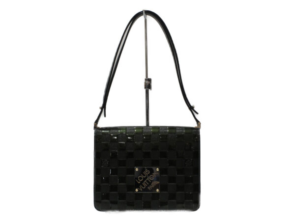 imgrc0078619757 Louis Vuitton Cabaret Damier Vernis Green Shoulder Bag