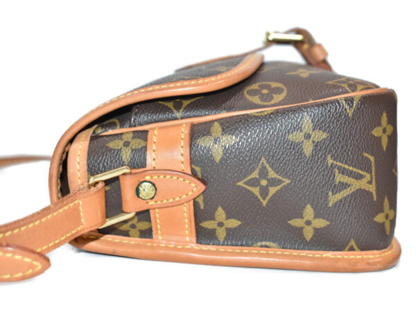 imgrc0078679413 Louis Vuitton Sologne Shoulder Bag Monogram Brown