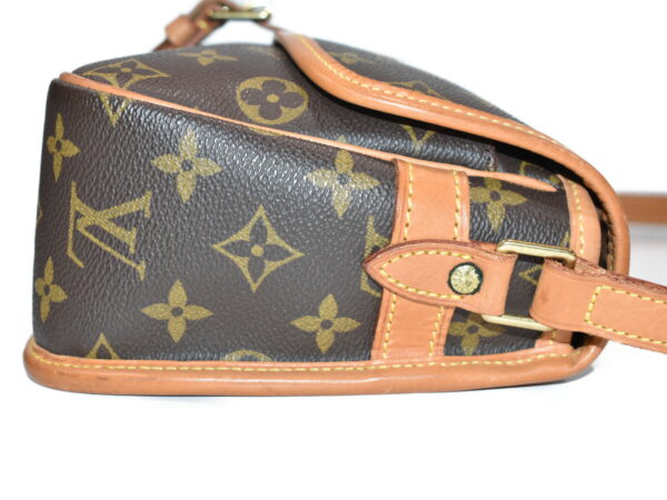 imgrc0078679414 Louis Vuitton Sologne Shoulder Bag Monogram Brown