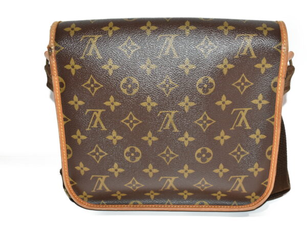 imgrc0078679428 Louis Vuitton Bosfall PM Shoulder Bag Monogram Brown