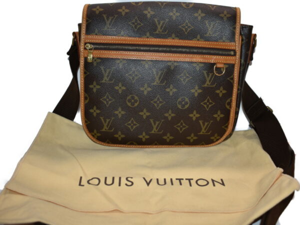 imgrc0078679440 Louis Vuitton Bosfall PM Shoulder Bag Monogram Brown