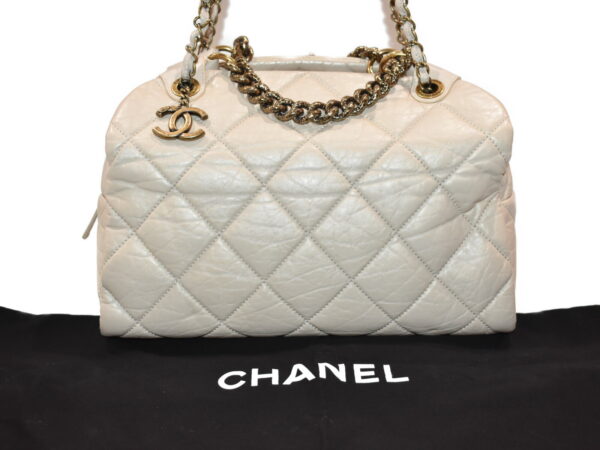 imgrc0078743096 Chanel 2WAY Leather Chain Bag Beige