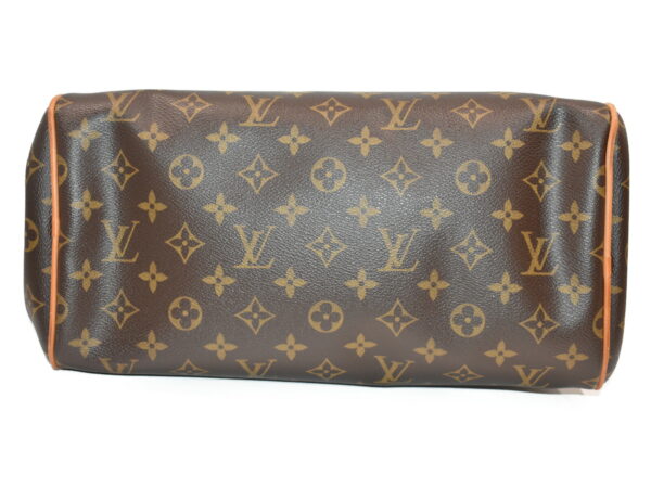 imgrc0078773051 Louis Vuitton Montorgueil PM Handbag Monogram Brown