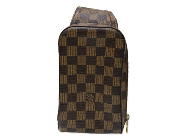 imgrc0078811221 Louis Vuitton Jeronimos Damier Body Bag