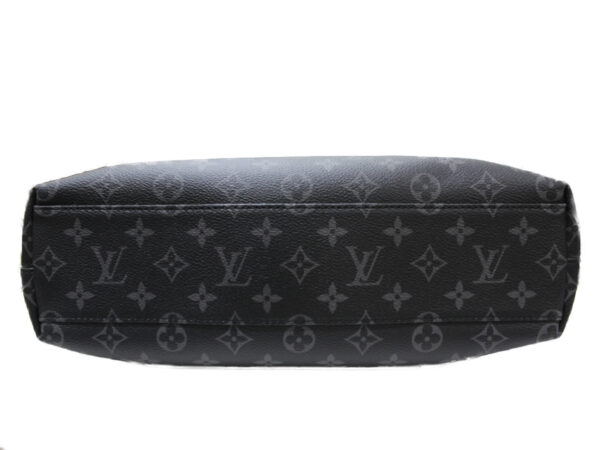 imgrc0078866394 Louis Vuitton Tote Explorer Monogram Eclipse Shoulder Bag