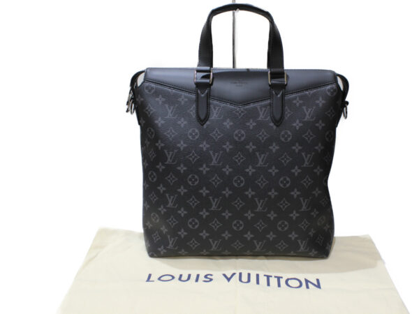 imgrc0078866407 Louis Vuitton Tote Explorer Monogram Eclipse Shoulder Bag