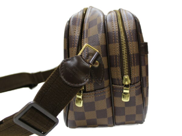 imgrc0078866653 Louis Vuitton Reporter PM Damier Shoulder Bag