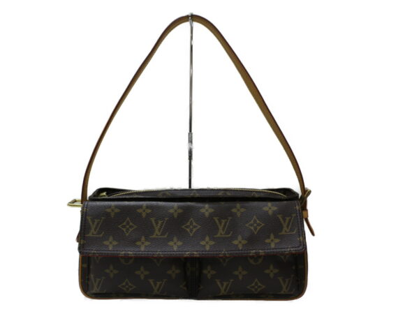 imgrc0078970492 Louis Vuitton Viva Cite MM Monogram Shoulder Bag