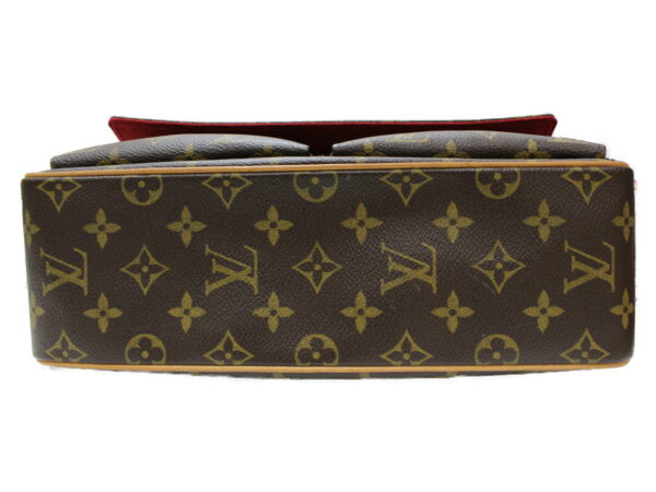 imgrc0078970496 Louis Vuitton Viva Cite MM Monogram Shoulder Bag