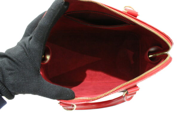 imgrc0078973573 Louis Vuitton Alma Epi Handbag Red