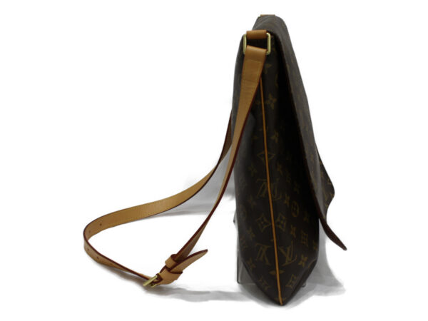 imgrc0078986161 Louis Vuitton Musette Monogram Crossbody Bag Brown