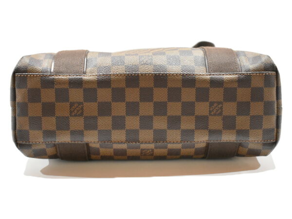 imgrc0079025753 Louis Vuitton Cover Beaubourg Damier Canvas Tote Bag