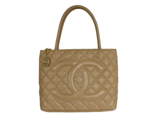 imgrc0079076730 Chanel Reprint Caviar Skin Tote Bag Beige