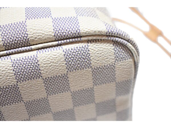 imgrc0079098405 Louis Vuitton Neverfull MM Damier Azur Tote Bag White