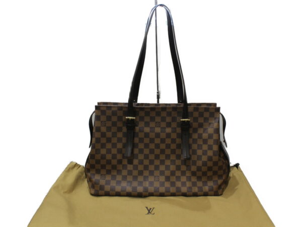 imgrc0079137494 Louis Vuitton Chelsea Damier Tote Bag