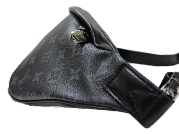 imgrc0079144560 Louis Vuitton Discovery Bum Bag Monogram Eclipse