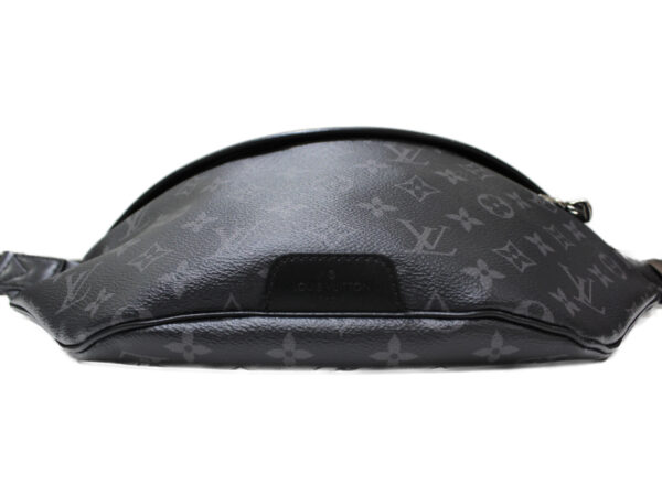 imgrc0079144563 Louis Vuitton Discovery Bum Bag Monogram Eclipse