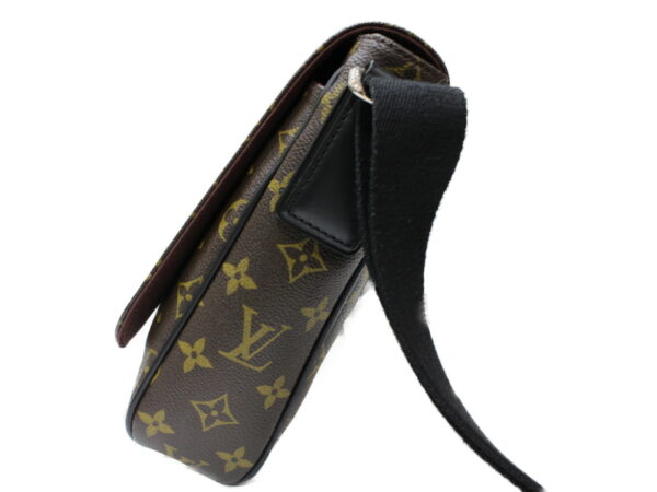 imgrc0079146681 Louis Vuitton District PM Monogram Shoulder Bag