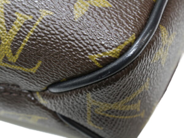 imgrc0079146686 Louis Vuitton District PM Monogram Shoulder Bag