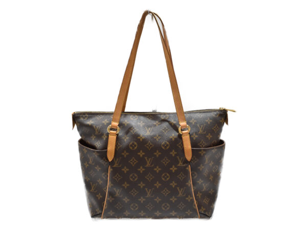 imgrc0079180626 Louis Vuitton Totally MM Tote Bag Monogram Brown