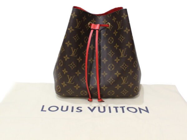 imgrc0079258121 Louis Vuitton Neo Noe Monogram Coquelicot Shoulder Bag