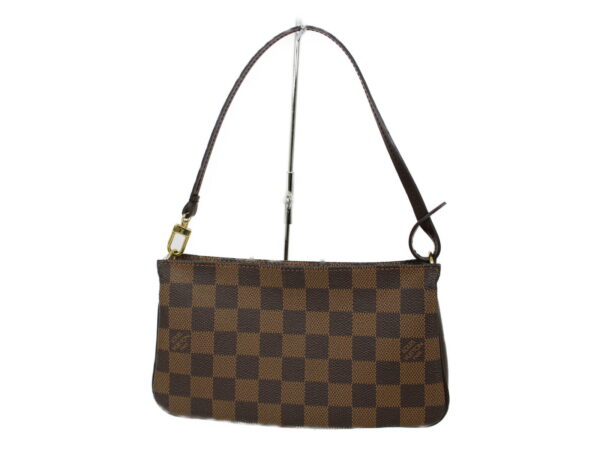 imgrc0079269414 Louis Vuitton Pochette Accessoire Damier Shoulder Bag