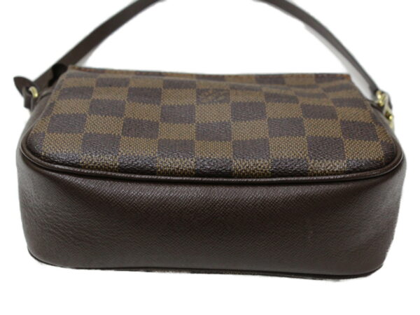 imgrc0079293733 Louis Vuitton Truth Pouch Damier Ebene Brown