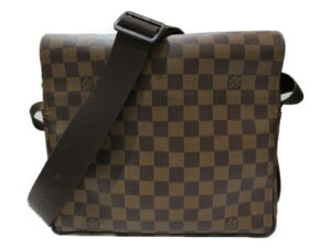 imgrc0079325914 Louis Vuitton Monogram Chantilly Shoulder Bag