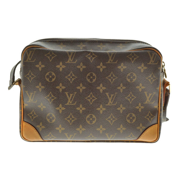 imgrc0079384939 Louis Vuitton Nile Shoulder Bag Monogram Canvas Brown