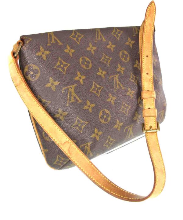 imgrc0079482714 Louis Vuitton Musette Tango Short Shoulder Bag Monogram Canvas Brown