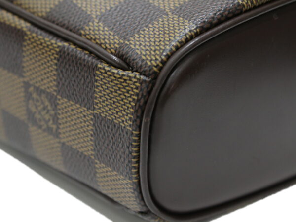 imgrc0079493972 Louis Vuitton Ipanema PM Damier Shoulder Bag Brown